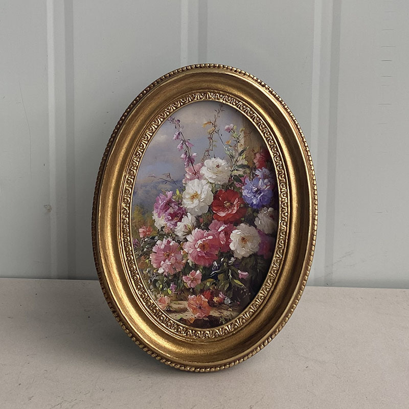 ヴィンテージヨーロピアンレリーフゴールデンフォトフレーム樹脂 - Resin Art For Photo Frame のレビューと価格