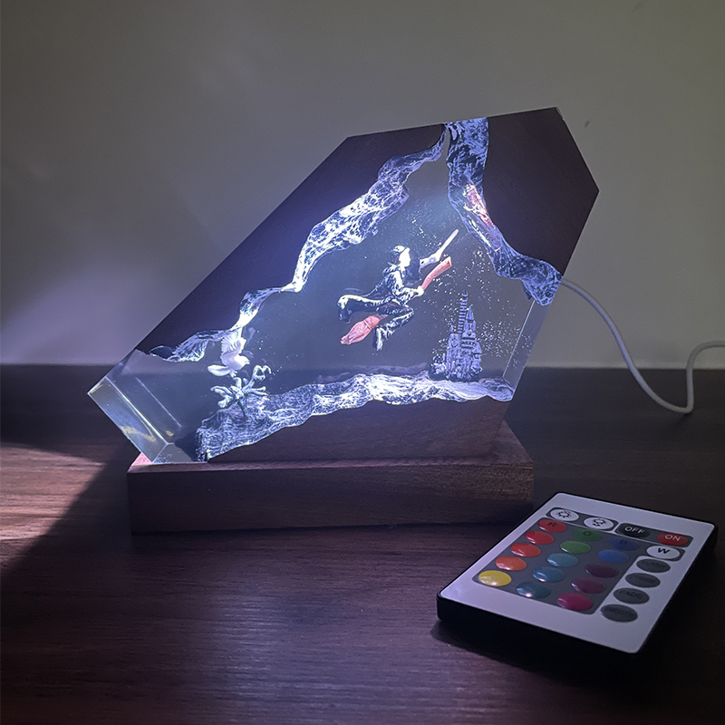 木製レジンエポキシランプ ウィザードボーイ＆フクロウ ナイト - Resin Artist のレビューと価格