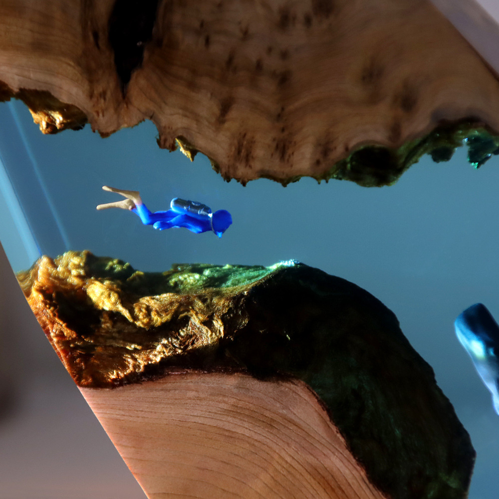 新しい水中洞窟クジラダイバーホームデスクデコレーション無垢材 - Resin Art And Wood のレビューと価格