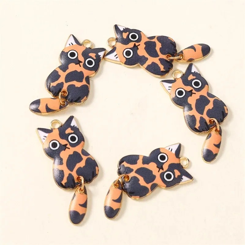 10 個 16 × 39 ミリメートルかわいい漫画猫樹脂チャ - Resin Art Supplies Near Me のレビューと価格