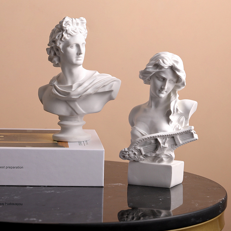 ミニチュアフィギュア 北欧 ギリシャ風彫刻 レジンフィギュア - Resin Art Studio のレビューと価格