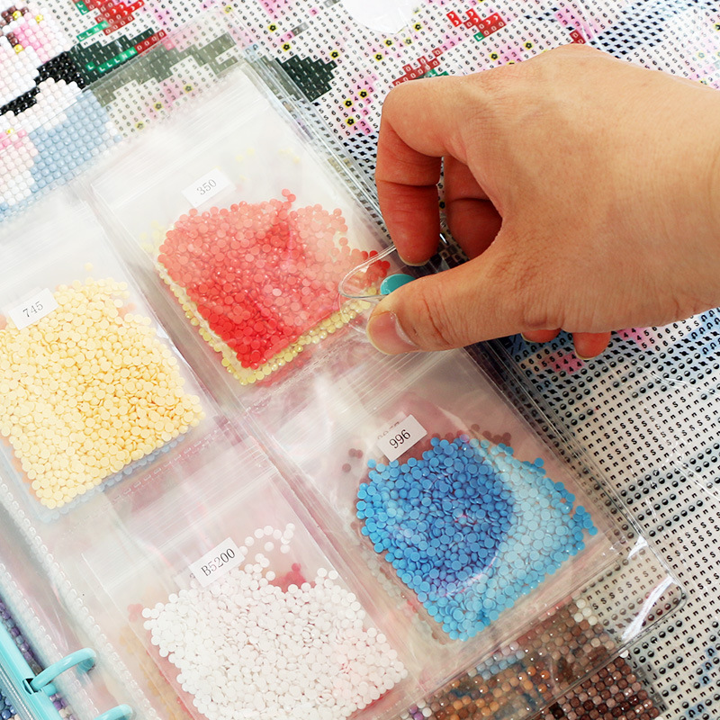 HOMFUN 113 個ダイヤモンド塗装収納ブックパープル/ - Resin Art Guide Book のレビューと価格