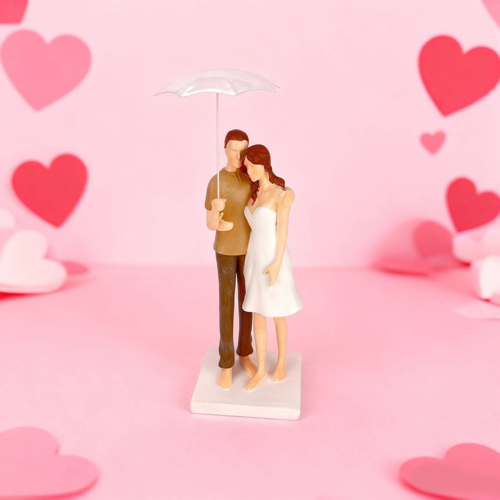 傘の下のカップルの装飾、エレガントなデザインの樹脂製恋人像、 - Resin Art Design For Wedding のレビューと価格